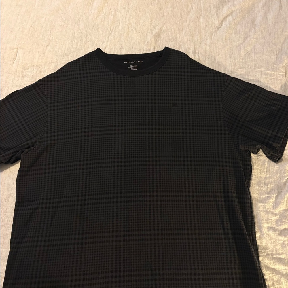 American Eagle Outfitters Men's Dark Gray Checkered Tee